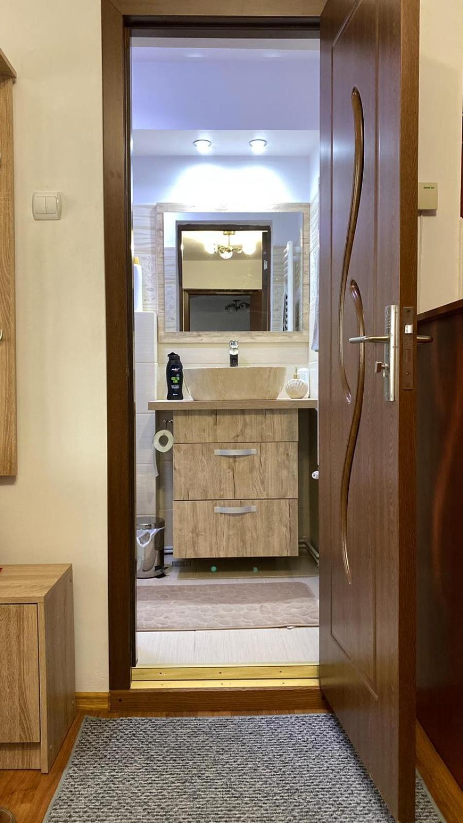 Bretsara Apartment Bistrita  Bagian luar foto